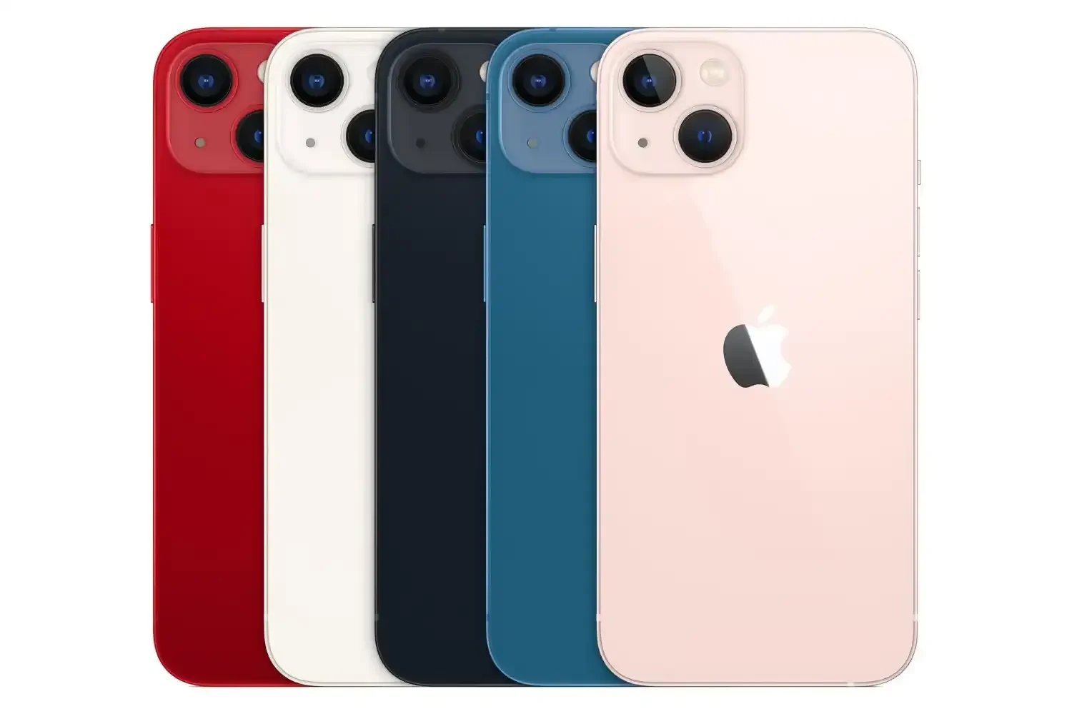 Cinco iPhone 13 en fila diagonal, mostrando sus partes traseras en rojo, blanco, azul oscuro, azul claro y rosa. Todos tienen el logotipo de Apple y el sistema de doble cámara visible.
